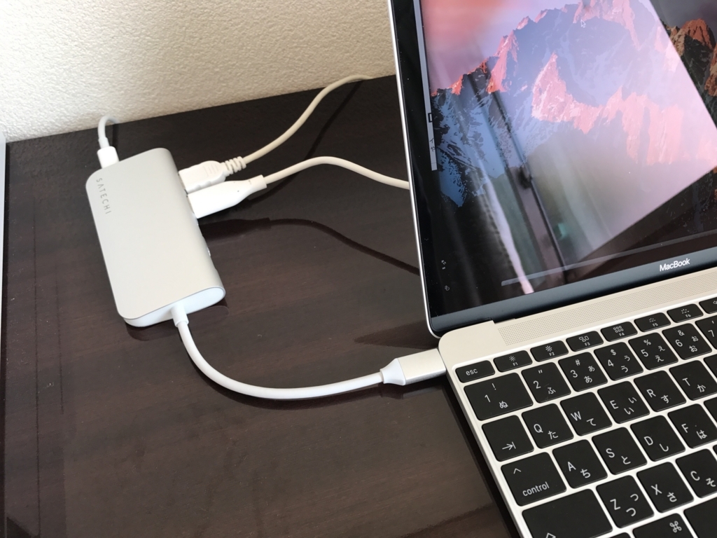 MacBook 12インチ（2017年）にはSatechiのUSB-Cハブがベスト！｜ちゃたログ